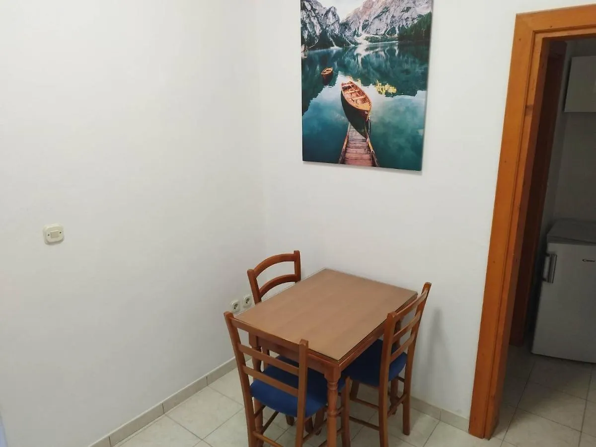 Apartments By The Sea Kastel Stafilic, Kastela - 21087