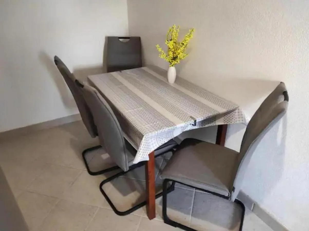 Apartments By The Sea Kastel Stafilic, Kastela - 21087 Croatia