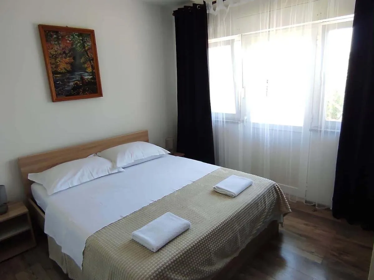 Apartments By The Sea Kastel Stafilic, Kastela - 21087