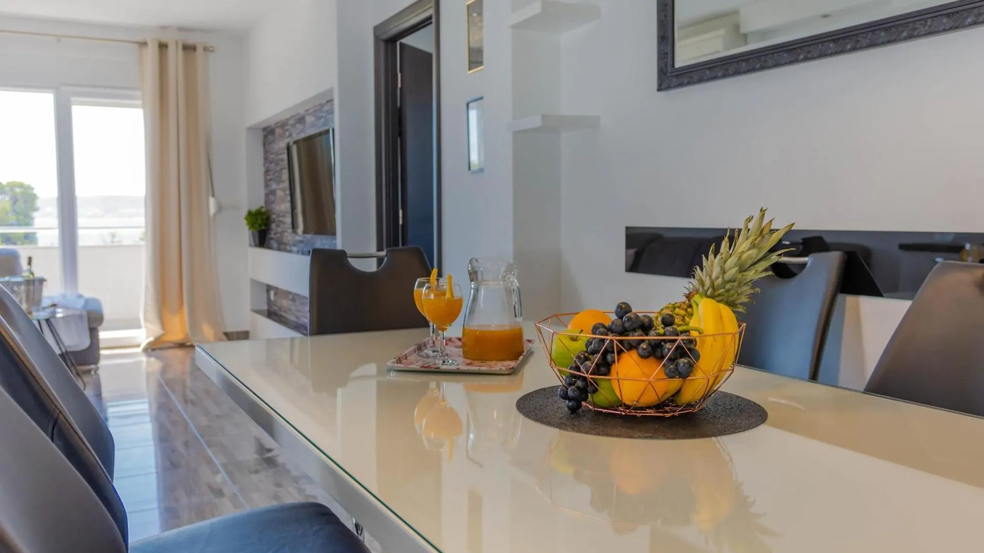 Apartments By The Sea Kastel Stafilic, Kastela - 21087